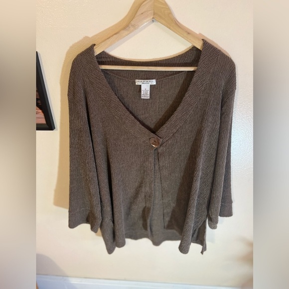 COPY - Rafael Woman Abstract Seersucker  Ribbed open cardigan size 1X brown - Picture 3 of 16